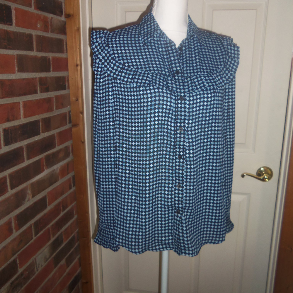 Who What Wear Ruffled Blouse S